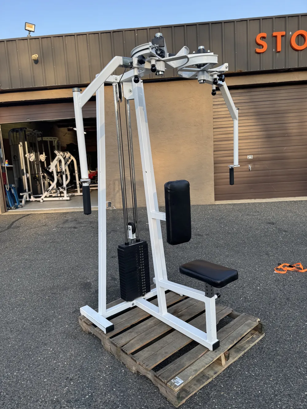 Pro Elite Pec Fly